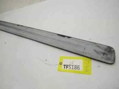 Moldura de puerta CRV 1997 2001 Honda lado del conductor izquierdo delantero exterior moldura inferior OEM Foto 1 de 4
