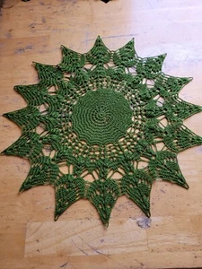 Hand Crochet doily green new - Picture 1 of 4