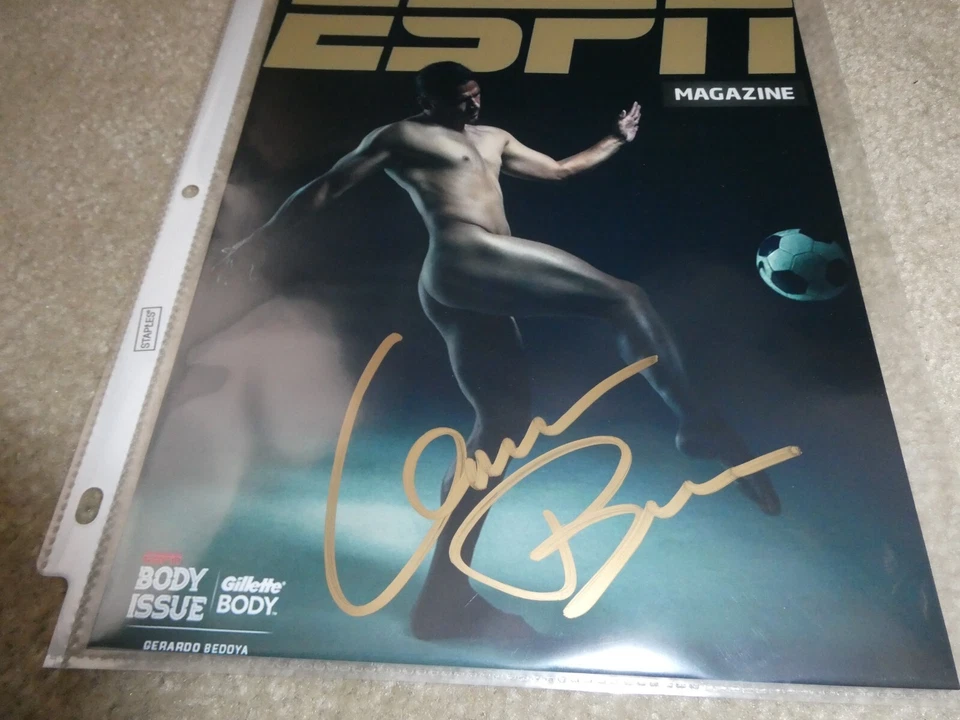 Фотография футболиста Херардо Бедоя с автографом - Изображение 1 из 1