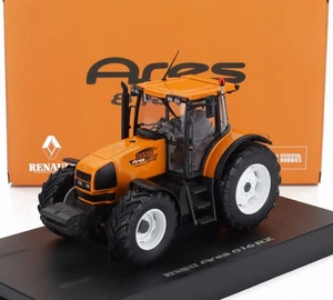 1/32 UNIVERSAL HOBBIES - RENAULT - ARES 816 RZ TRACTOR 2005 UH6729 - Foto 1 di 1