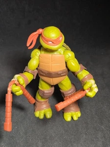 2012 Viacom Micaelangelo Figur mit Nunchucks - Bild 1 von 3