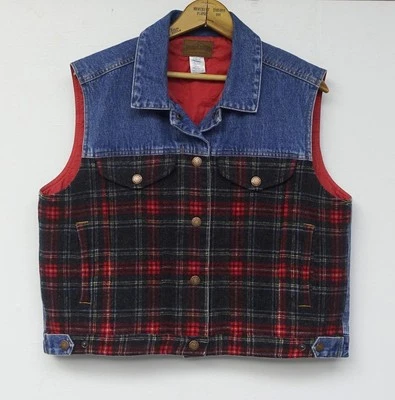 PENDLETON Originals Women's Sz L Vintage Denim/Wool Red Plaid Button Vest - Image 1 of 4