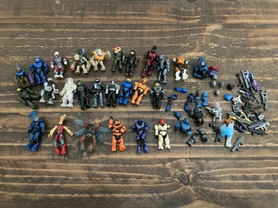 Halo Mega Bloks Construx Mini Figure Lot - Image 1 of 4