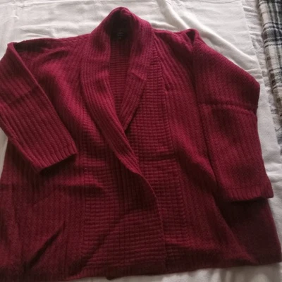 Cárdigan Talbots Mujer 1X Claret Cachemira Frente Abierto Chal Cuello ¡HERMOSO! Foto 1 de 4