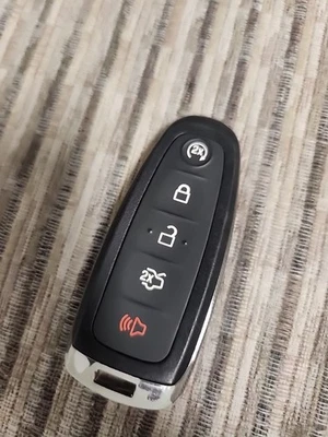 Ford Taurus 2016 OEM MANDO A DISTANCIA INTELIGENTE LLAVERO ALARMA SIN LLAVE Foto 1 de 4