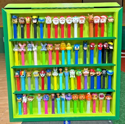 PEZ диспенсер витрина держать PEZ пыли бесплатно и на полный дисплей двухцветный зеленый - Изображение 1 из 4