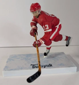 NHL Loose McFarlane Series 9 Detroit Red Wings Pavel Datsyuk - Picture 1 of 5