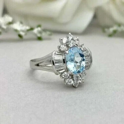 Impresionante anillo de boda aguamarina simulada de corte ovalado de 2 quilates enchapado en oro blanco de 14 k Foto 1 de 4