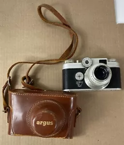 Argus C Four 35mm Rangefinder Camera With Cintar 50mm F/2.8 Lens - Picture 1 of 16
