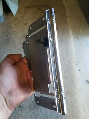 Dodge Charger Plymouth Roadrunner 1968 tablero sin aire calentador panel de control  Foto 1 de 4