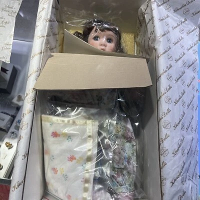 Muñeca de porcelana Me and My Blankie original de Jan Goodyear para Edwin M. Knowles Foto 1 de 4