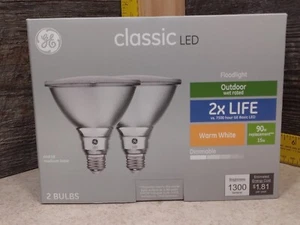 2 Pk 60 Watt 60w GE Classic LED Flood Outdoor Spot PAR38 Dimmable Light Bulbs - Picture 1 of 9