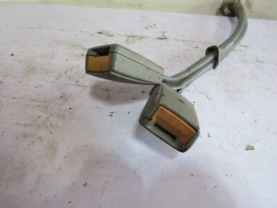 GMC 2500 3500 99-02 2001 01 CHEVY SILVERADO SIERRA RECEPTOR DE CINTURÓN DE SEGURIDAD CENTRAL Foto 1 de 4