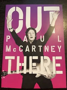 Paul McCartney Out There 2013 Tour Book with 3D Glasses - Picture 1 of 3