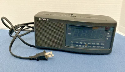 Sony Dream Machine ICF-C740 AM/FM Reloj Radio Doble Alarma Pantalla Digital (Leer) Foto 1 de 4