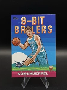 2025-26 Topps NBA Basketball KON KNUEPPEL #8B-34 8-Bit Ballers RC Rookie Hornets - Bild 1 von 2