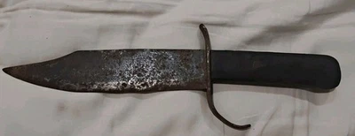 Cuchillo Bowie antiguo con punta de clip con mango de madera... Foto 1 de 4