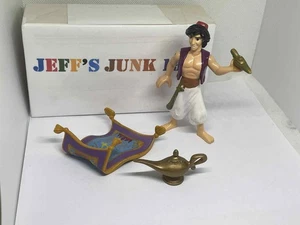 Aladdin Action Figure 1992 Mattel Carpet and Lamp accessory lot - Picture 1 of 13