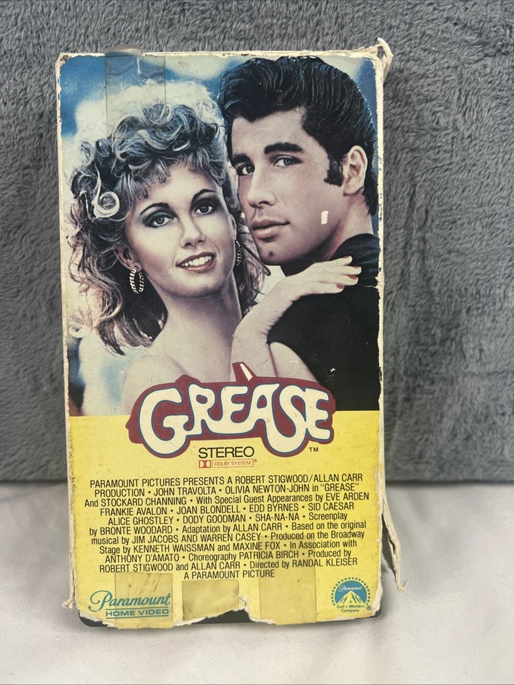 GREASE VHS (1982) 1st Release Gatefold Sleeve Yellow Cover Foto 1 de 4