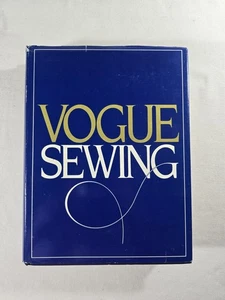 Vogue Sewing Complete DIY Illustrated Vintage 1982 Book Fashion Design Hardcover - Imagen 1 de 24