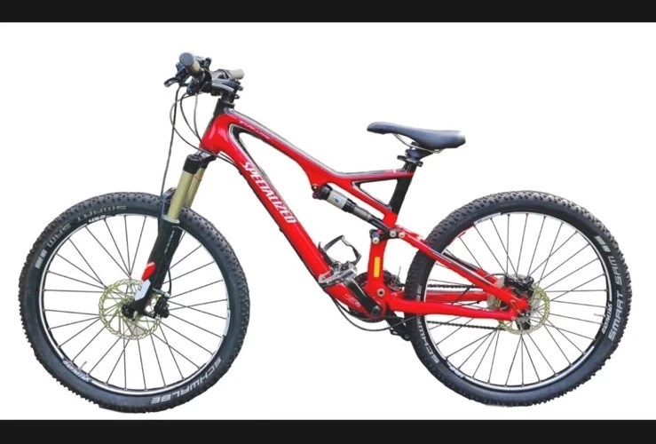 Specialized StumpJumper Carbon / 26“ M - Rahmen Neuwertig / kein Gelände gesehen - Bild 1 von 4