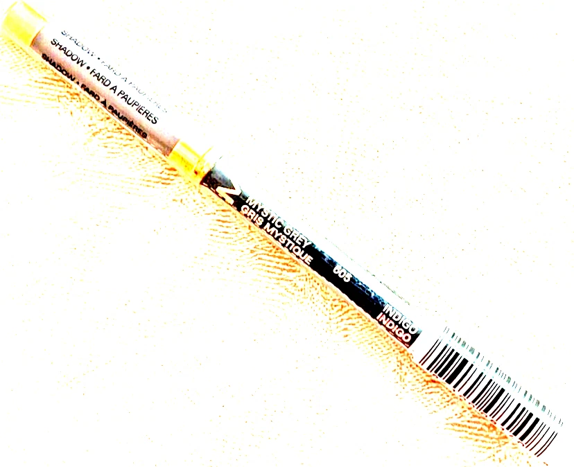 Lápiz delineador de sombras Max Factor EYE DESIGNER DUO color 605 GRIS MÍSTICO / ÍNDIGO Foto 1 de 1