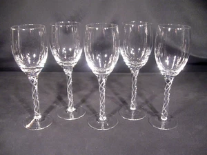 Juego de 5 copas de vino blanco sin marca Air Twist Stem - Imagen 1 de 13