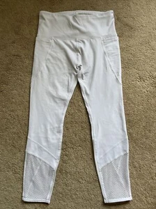 GUC Lorna Jane 23.5” 2 Pocket Mesh & Micromesh Leggings WHITE SMALL MSRP $120 - Picture 1 of 19