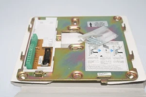 FERMAX 2454 CITY MAX ANUNCIOS MONITOR PLACA DE MONTAJE - NUEVO ENVÍO GRATUITO REINO UNIDO CONTINENTAL - Imagen 1 de 6