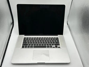 Apple MacBook Pro 15" 2010 No Logic Board  [D66] - Picture 1 of 9