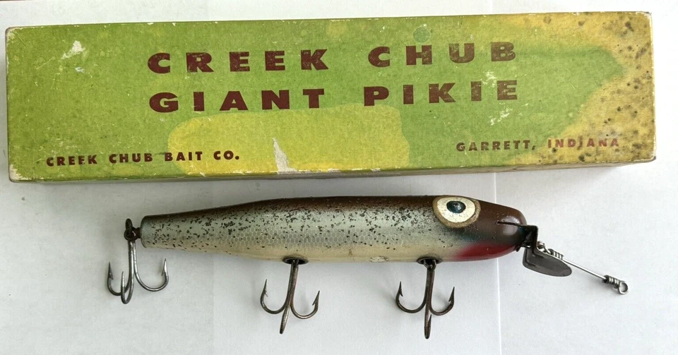 SEÑUELO DE MADERA 9" VINTAGE RARO HTF GIGANTE CREEK CHUB #6034 CAJA ORIGINAL - USADO Foto 1 de 4