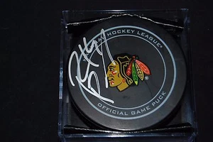 RICHARD PANIK SIGNED OFFICIAL NHL HOCKEY PUCK AUTO - CHICAGO BLACKHAWKS - COA - Picture 1 of 2
