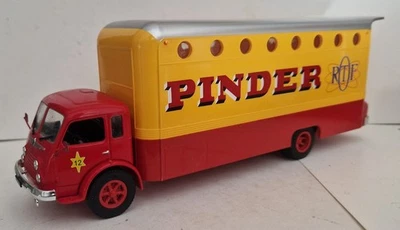 DIREKT COLLECTIONS Ixo 1/43 - Renault Fainéant loges Pinder - Photo 1/4