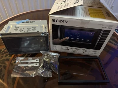 Sony XAV-AX3250 Apple CarPlay Android Auto WebLink DAB Bluetooth Car Stereo - Image 1 of 4