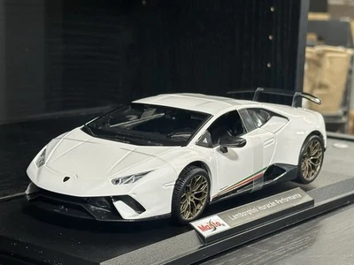 Coche modelo Lamborghini Huracan Performante edición especial diecast 1/18 Foto 1 de 4