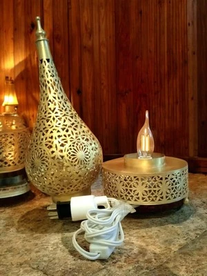 Handmade Moroccan Brass Lamp – Intricately Handwoven Filigree Lantern Antique - Image 1 of 4