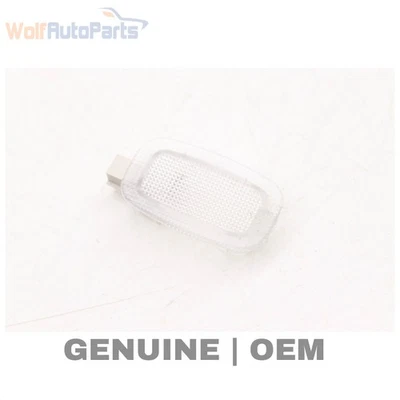 Mercedes-Benz G65 AMG 2016-2018 - Luz interior 2218200401 Foto 1 de 4