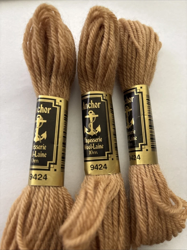 3 X 10m Skeins ANCHOR TAPESTRY NEEDLEPOINT WOOL sandy colour shade 9424 - Image 1 of 1