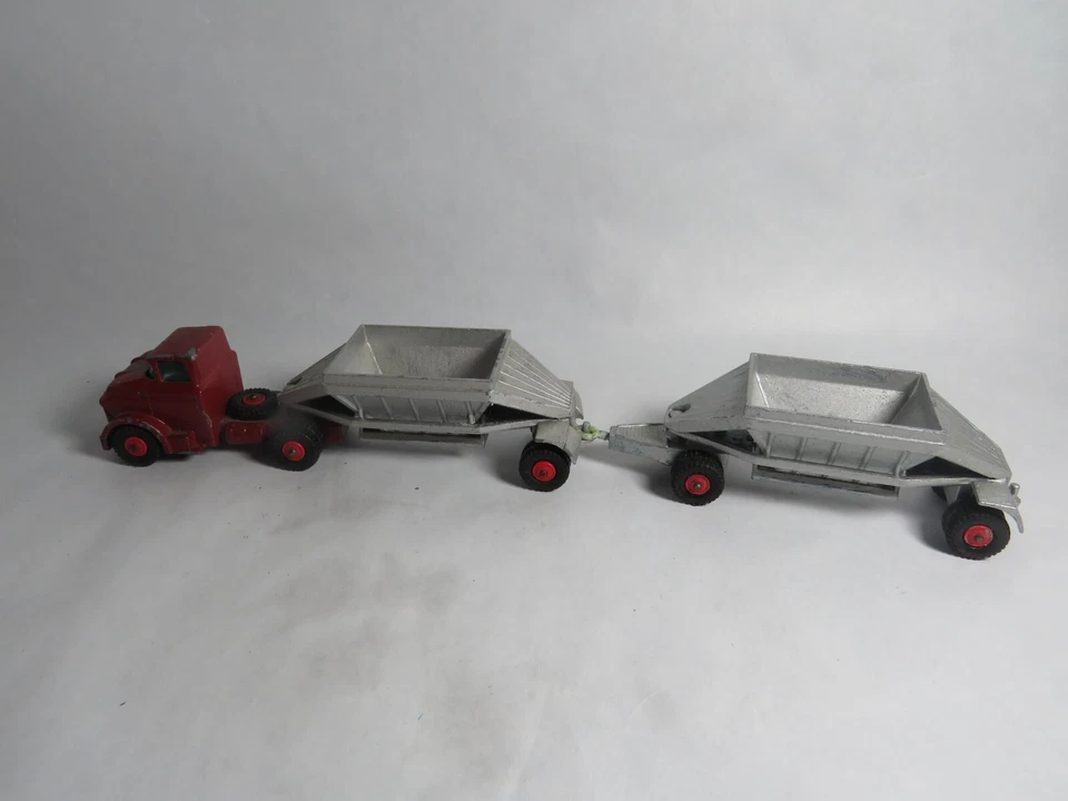 Matchbox - King Size  4 - Fruehauf Hopper - 2 Anhänger - Bild 1 von 4