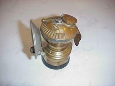 Vintage Auto Lite Brass Carbide Miner Lantern Universal Lamp Co