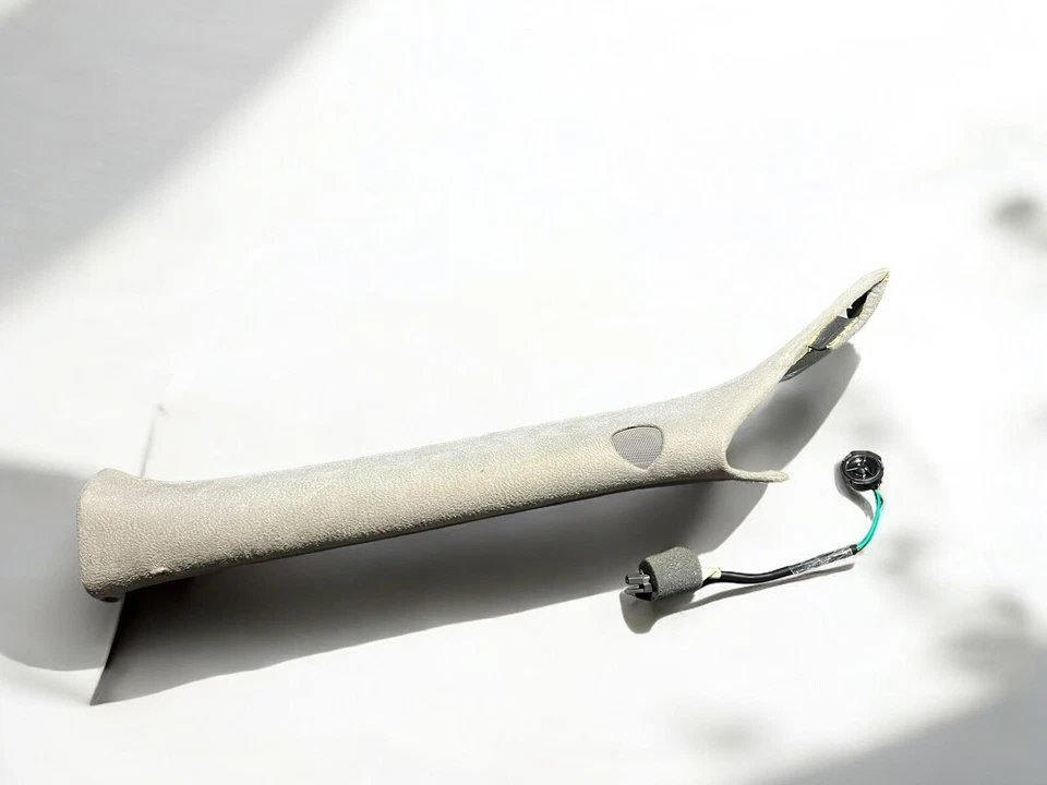 Cadillac Deville 2000-2005 delantero izquierdo un pilar gris peltre 25717523 OEM Foto 1 de 4