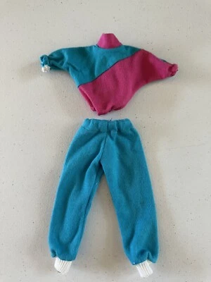 Barbie 1980 Skipper So Active Azul Rosa Conjunto Top Pantalones deportivos 2233 Foto 1 de 3