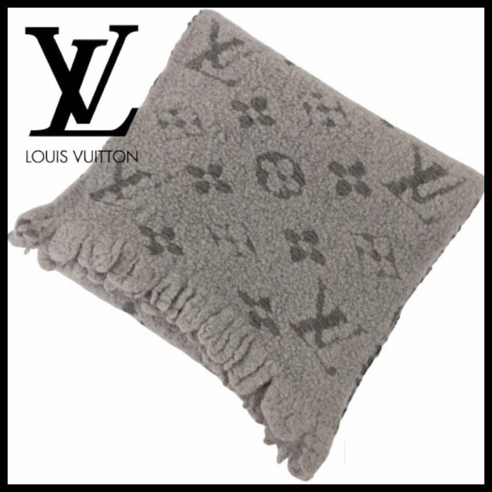 LOUIS VUITTON LOUIS VUITTON Echarpe Logo mania Scarf M74742 wool silk Gray  Used Women LV M74742