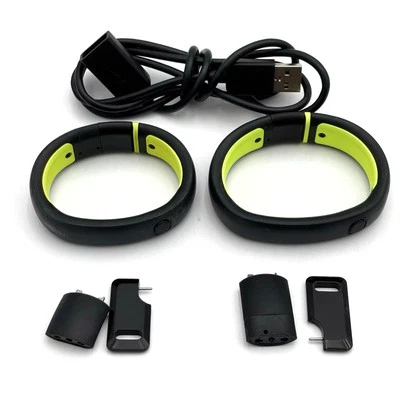 Rastreador de actividad Nike+ Fuelband SE | negro/voltio pequeño y mediano para reparación de piezas Foto 1 de 4