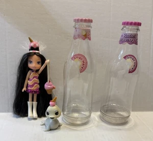 Yummi-Land Crema Soda Pop Niñas RACHEL RASPBERRY SWIRL Susie Sprinkles Sello 🦭 - Imagen 1 de 13