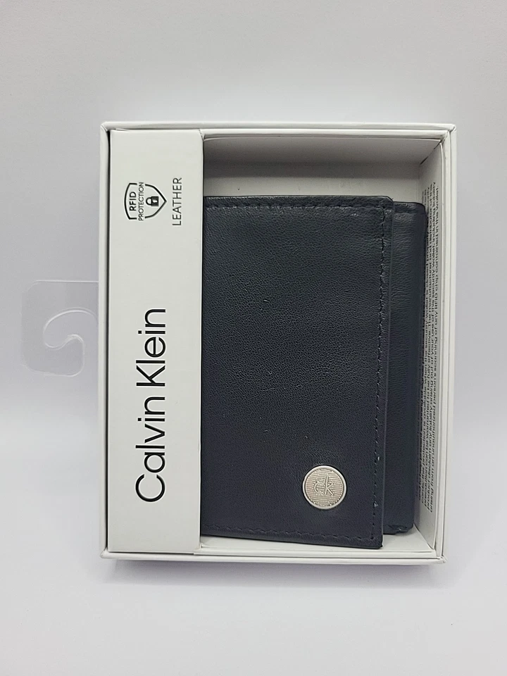 Cartera de cuero negra Calvin Klein protección RFID Foto 1 de 4