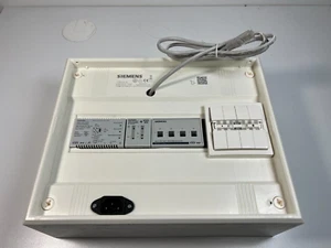 Siemens SIMBOX-XL with 5WG1 125-1AB02, 5WG1 148-1AB22, 5WG1 530-1DB31 - Picture 1 of 7