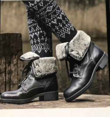 Botas de combate Clarks Reunite Goretex forradas de piel sintética de cuero negro 8M con cordones Foto 1 de 4