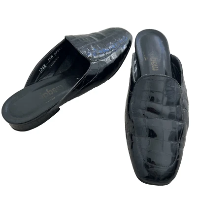 Mulas planas de charol negro California Magdesians 7,5 m textura de cocodrilo reptil Foto 1 de 4