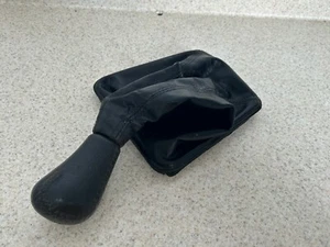 05-07 Subaru Impreza WRX Shifter Knob & Boot Manual Transmission Black OEM - Picture 1 of 5